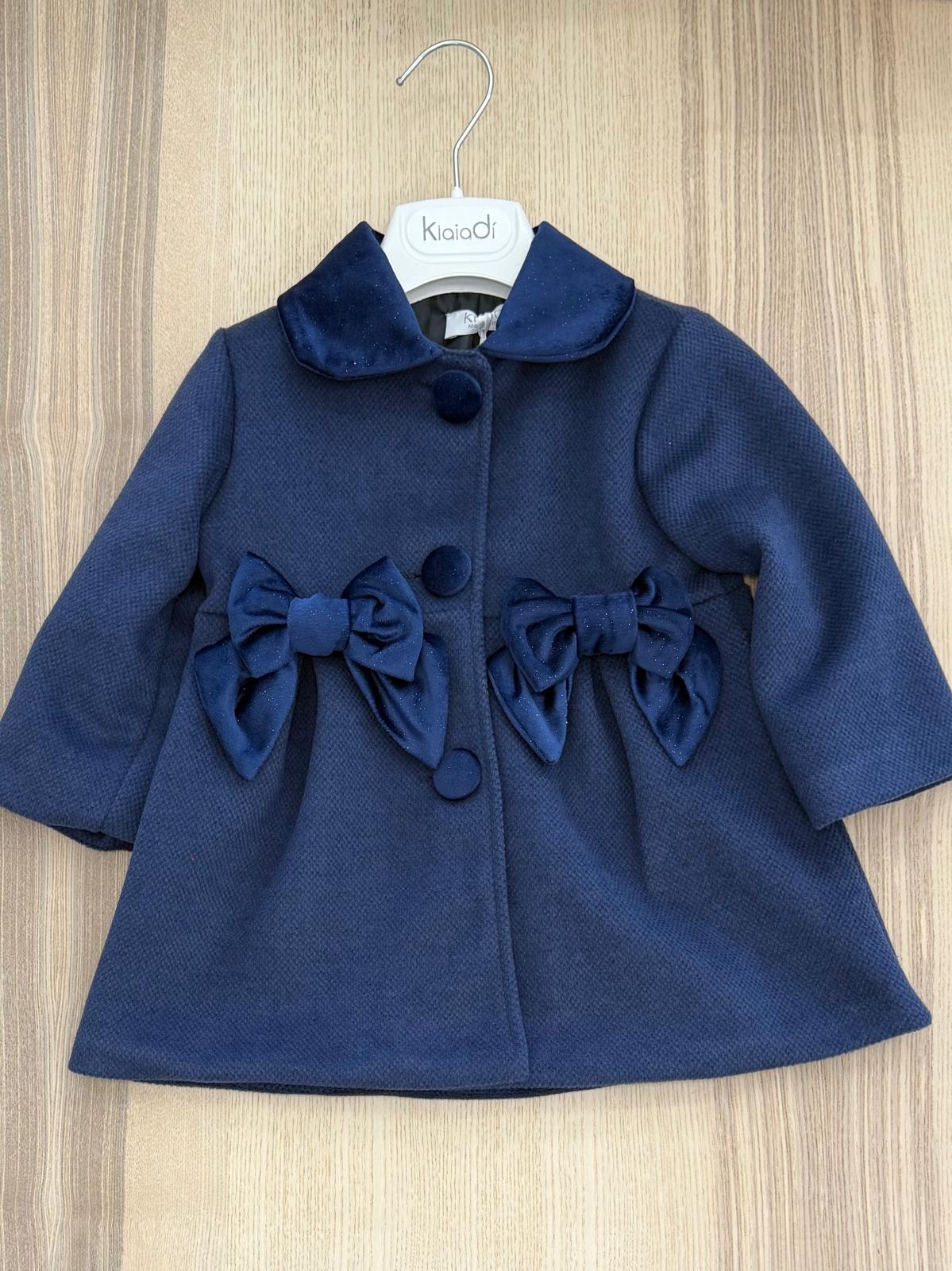 Cappotto naonata con fiocchi