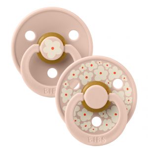 Set di 2 Ciucci STUDIO Colour con tettarella a ciliegia in gomma naturale.