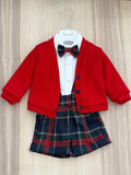 Completo con pantaloncino in tartan e giacchina rossa