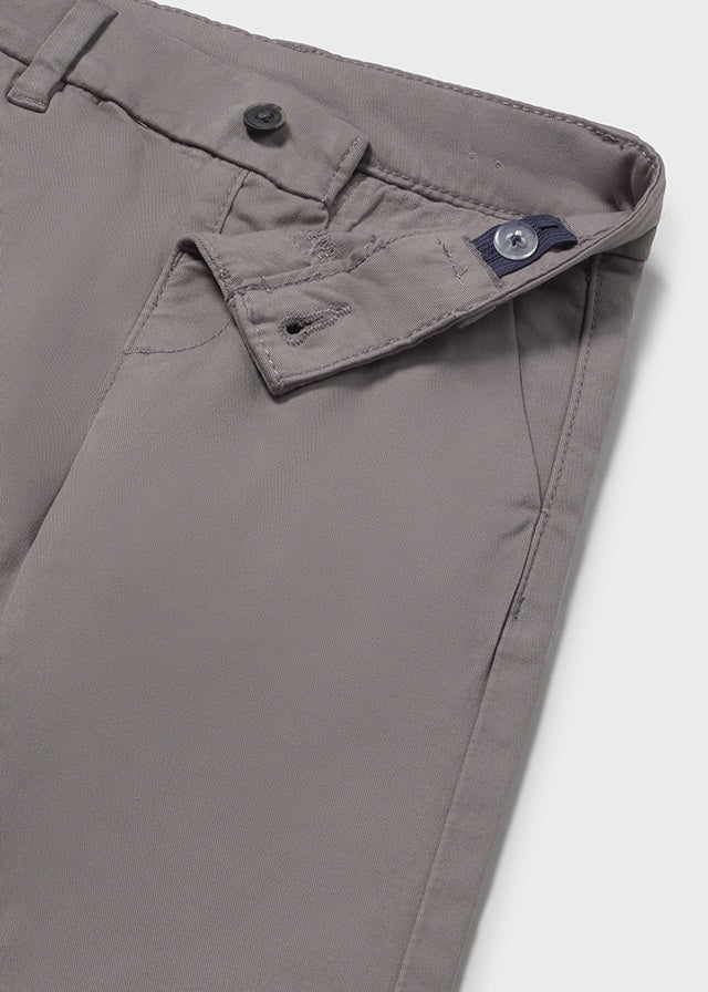 Pantalone chino basico