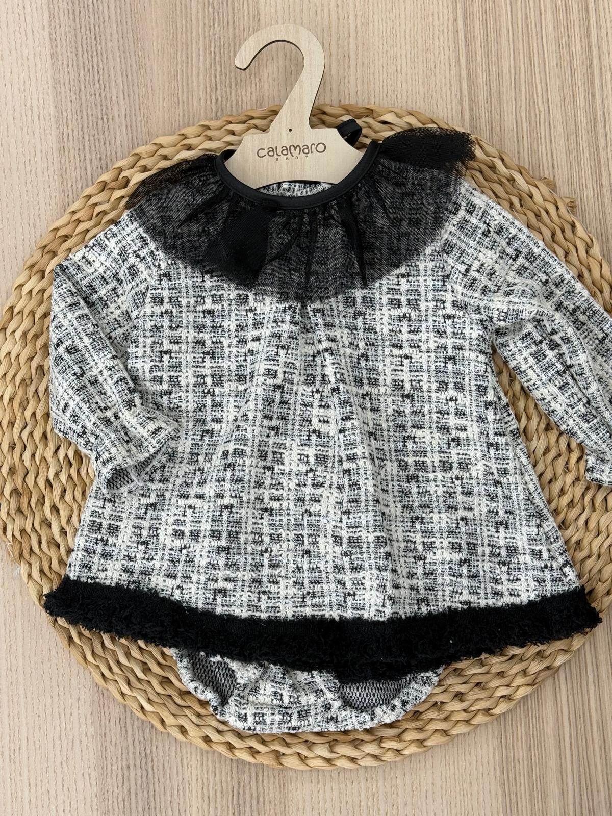 Abito paiettato con collo in tul
le removibile