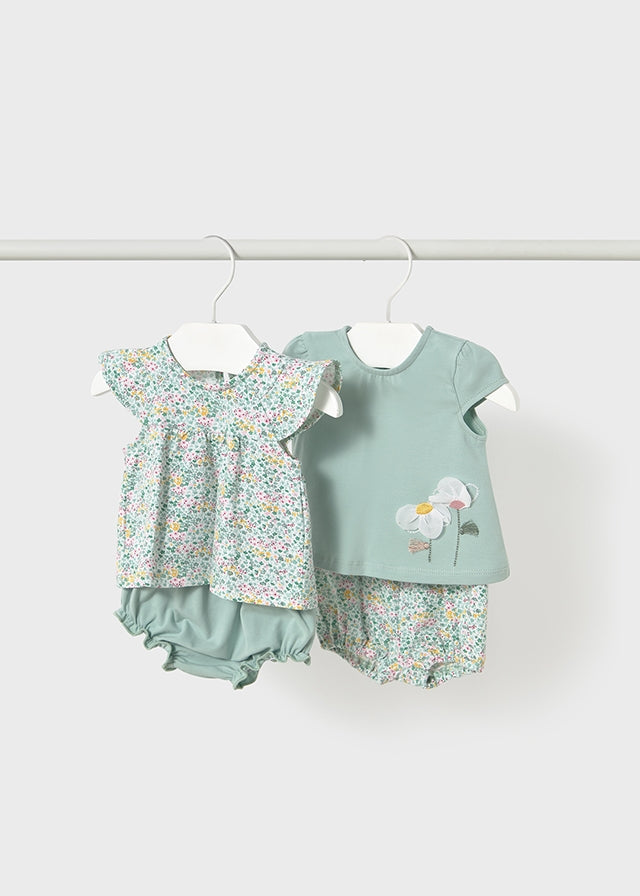 Completi con pantaloncino corto in cotone