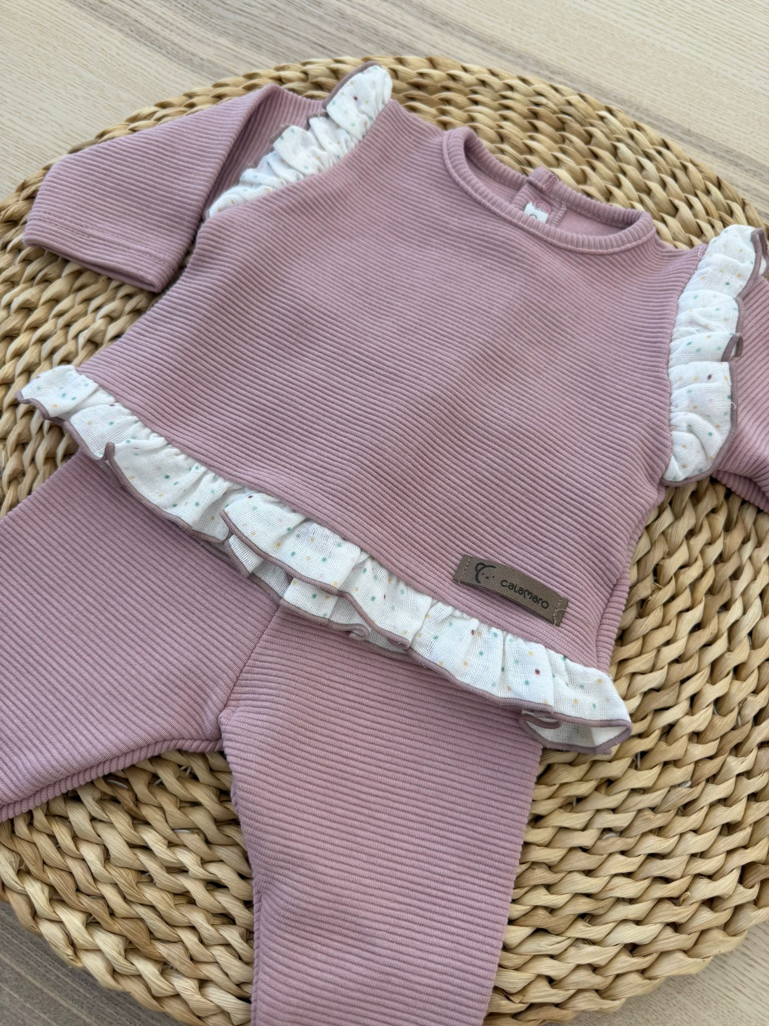 Tutina due pezzi con vollant