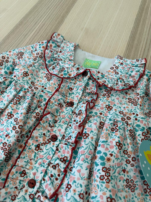 Abito con fiori stilizati