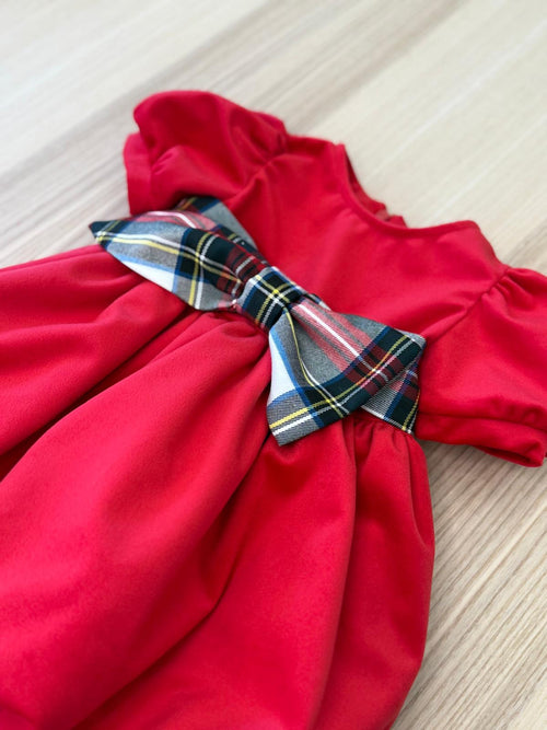 Abito a palloncino in velluto rosso e cinta  in tartan